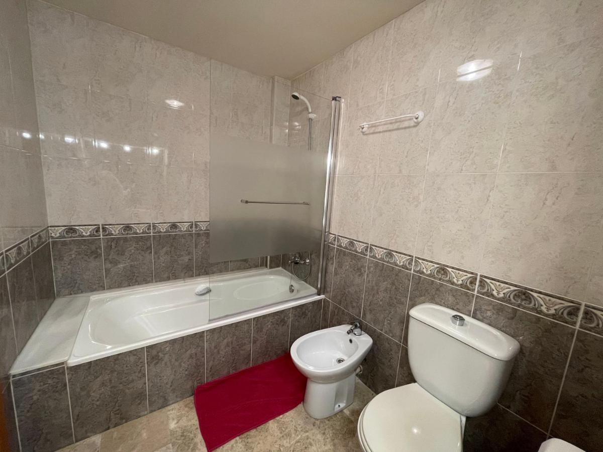 Appart Standing 2 Chambres 2Sdb Clim Piscine Parking Wifi Terrasse 21M2 Local Velo Port-Aventura, Plage, Centre Salou Dış mekan fotoğraf